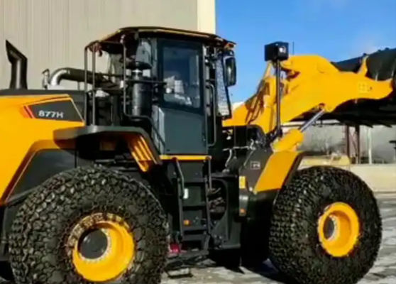 Earth-Moving Machinery 7Ton Hydraulic Articulated Wheel Loader 877H Heavy Equipment