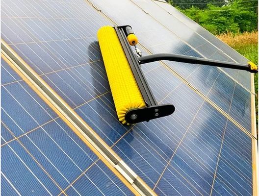 Lithium Battery Solar Panel Brush Cleaner Roller ISO Certificcate