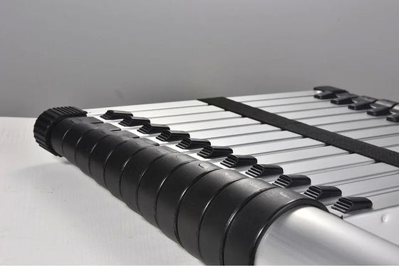 CE Emergency Rescue Equipment Retractable Aluminum Telescopic Ladder