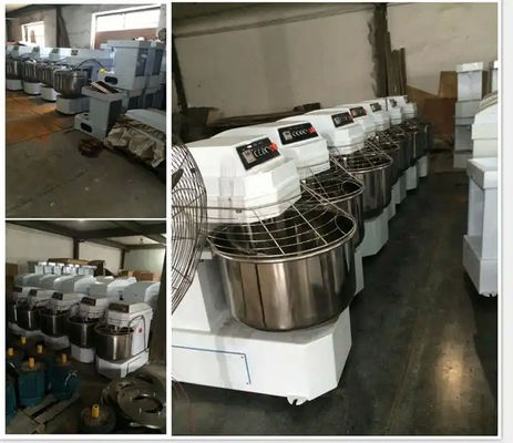 Spiral Bread Dough Mixer 50L 100L Dough Kneading Machine 25 Kg