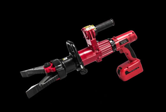 240V Emergency Rescue Equipment Portable Hydraulic Rescue Spreader