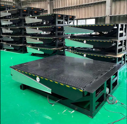 16mm Thickness Telescopic Lip Dock Leveler Hydraulic Dock Leveler
