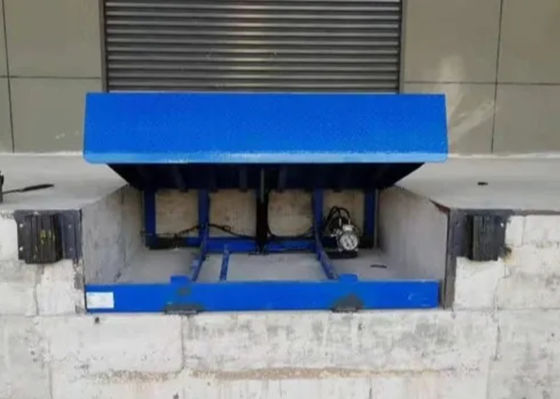 CE Logistics Machines Forklift Working Platform Electric Dock Leveler For Warehouse