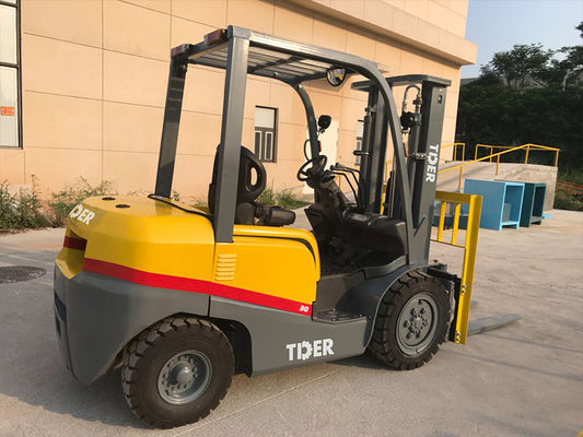 Isuzu C240 Engine 3-Ton  Small Diesel Forklift Truck With Clamp Parts