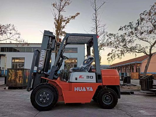 XINCHAI 490  Engine 3T Diesel Forklift CPC30 37kw 3000-7000mm Lifting Height