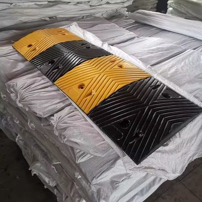 2024 Hot Sale Round Heavy Thick Limite Roadway Safety Speed Breaker Bump