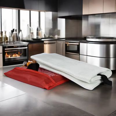 Custom Fiberglass Secucaptain Anti Emergency Fire Blanket 1*1m Home Kitchen Fire Proof Retardant Extinguish Blanket Manu